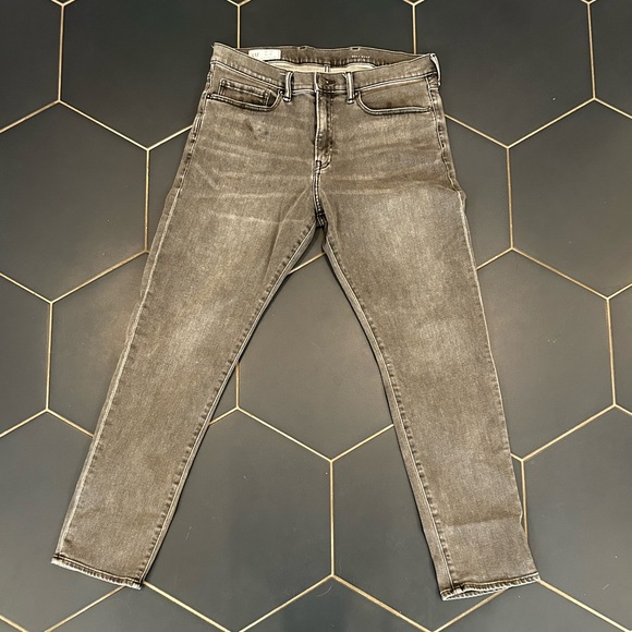 Men’s Gap slim fit soft wear jeans - Picture 4 of 6